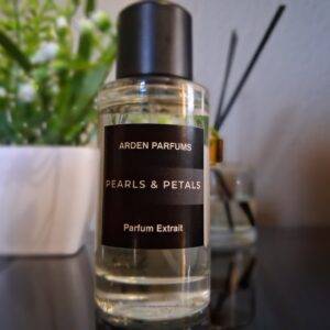 Pearls & Petals 50ml Long Lasting Women's Perfume